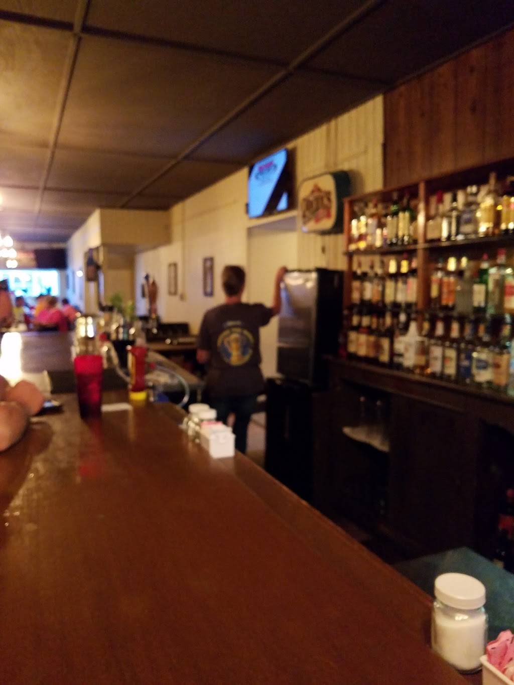 Martys Pub | restaurant | 304 N Jefferson St, Converse, IN 46919, USA | 7653955442 OR +1 765-395-5442