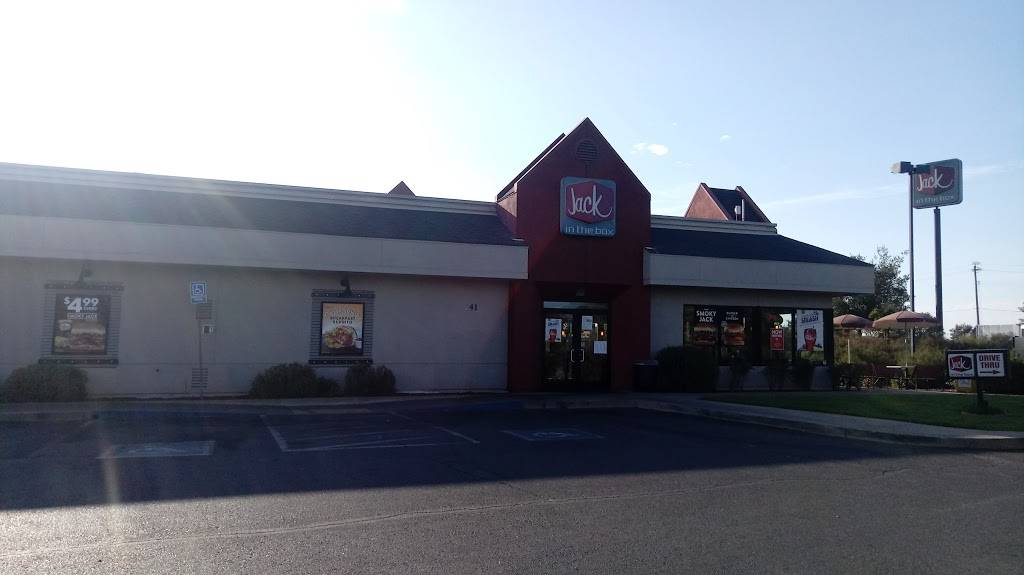 Jack in the Box | restaurant | 41 Soda Bay Rd, Lakeport, CA 95453, USA | 7072638063 OR +1 707-263-8063