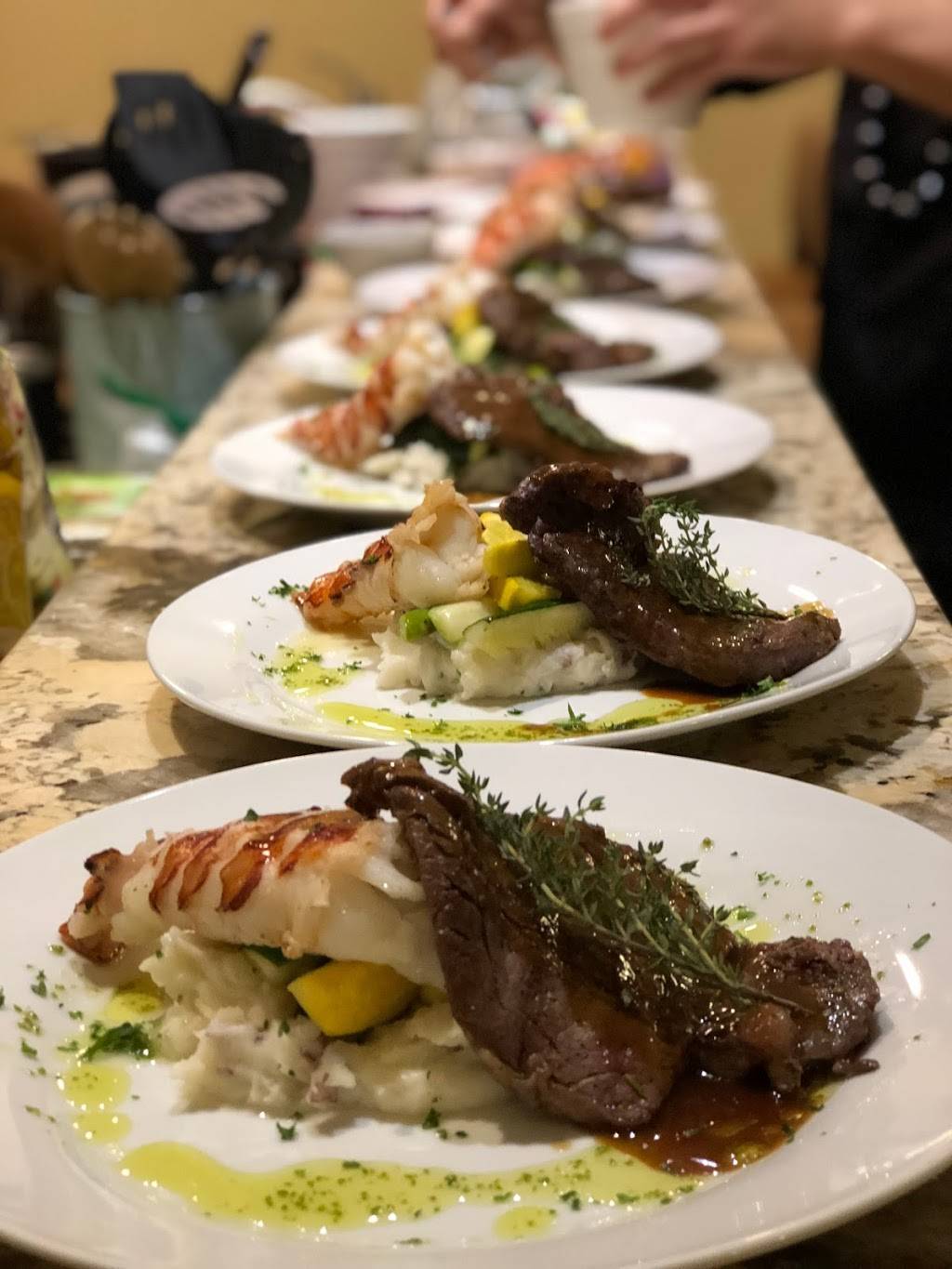 Jets Local Fast Food | restaurant | 2957 Koapaka St # A, Honolulu, HI 96819, USA | 8088337155 OR +1 808-833-7155