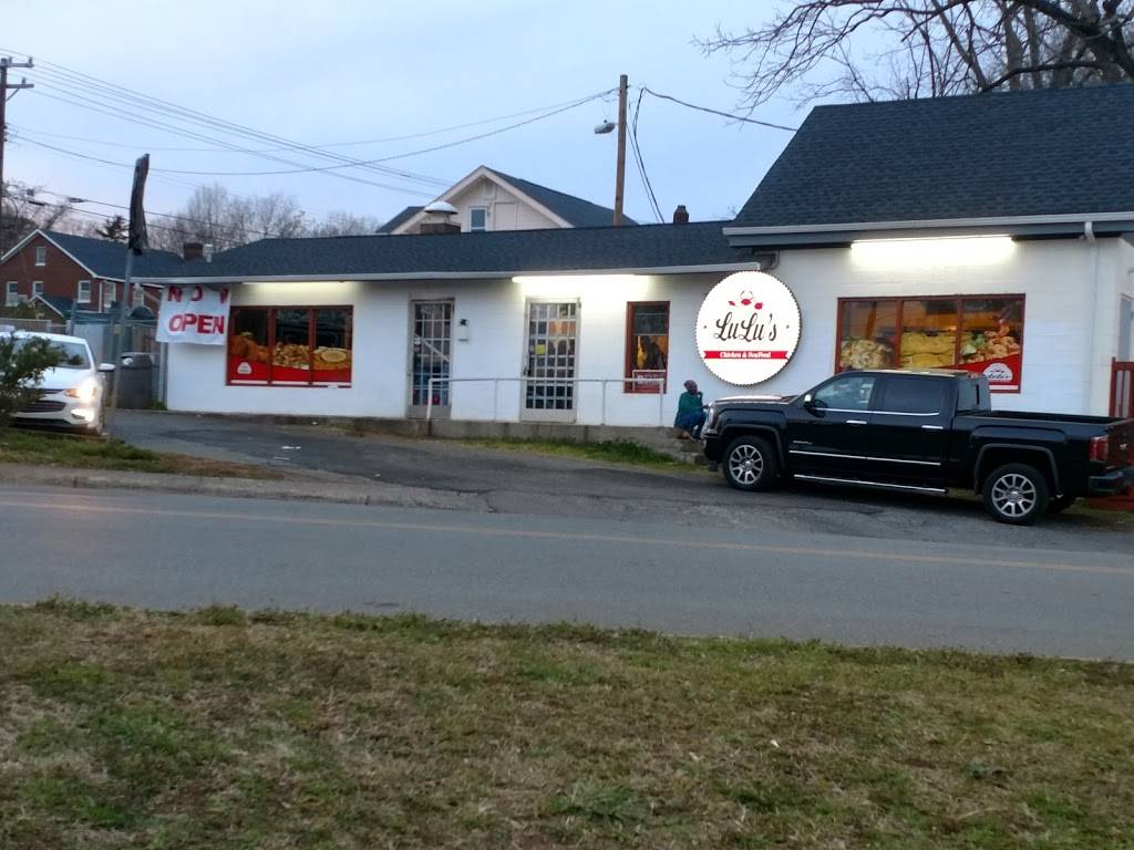 LuLus Maryland Style Chicken & Seafood | restaurant | 2400 Tuckaseegee Rd, Charlotte, NC 28208, USA | 9804980838 OR +1 980-498-0838