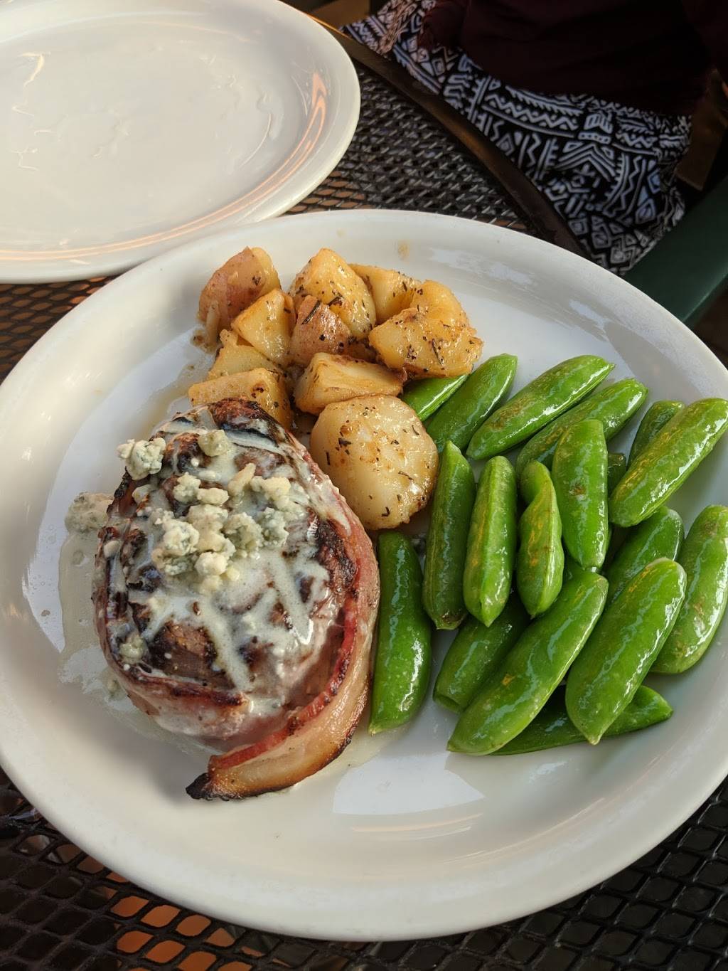 The Brewhouse | restaurant | 229 W Montecito St, Santa Barbara, CA 93101, USA | 8058844664 OR +1 805-884-4664