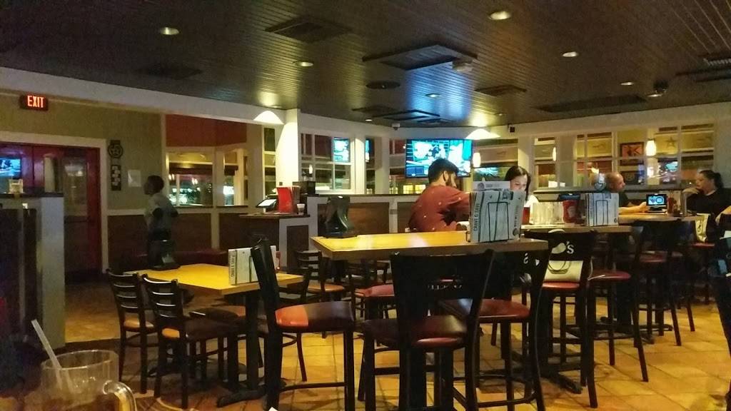 Chilis Grill & Bar | meal takeaway | 9200 Reseda Blvd, Northridge, CA 91324, USA | 8188862191 OR +1 818-886-2191