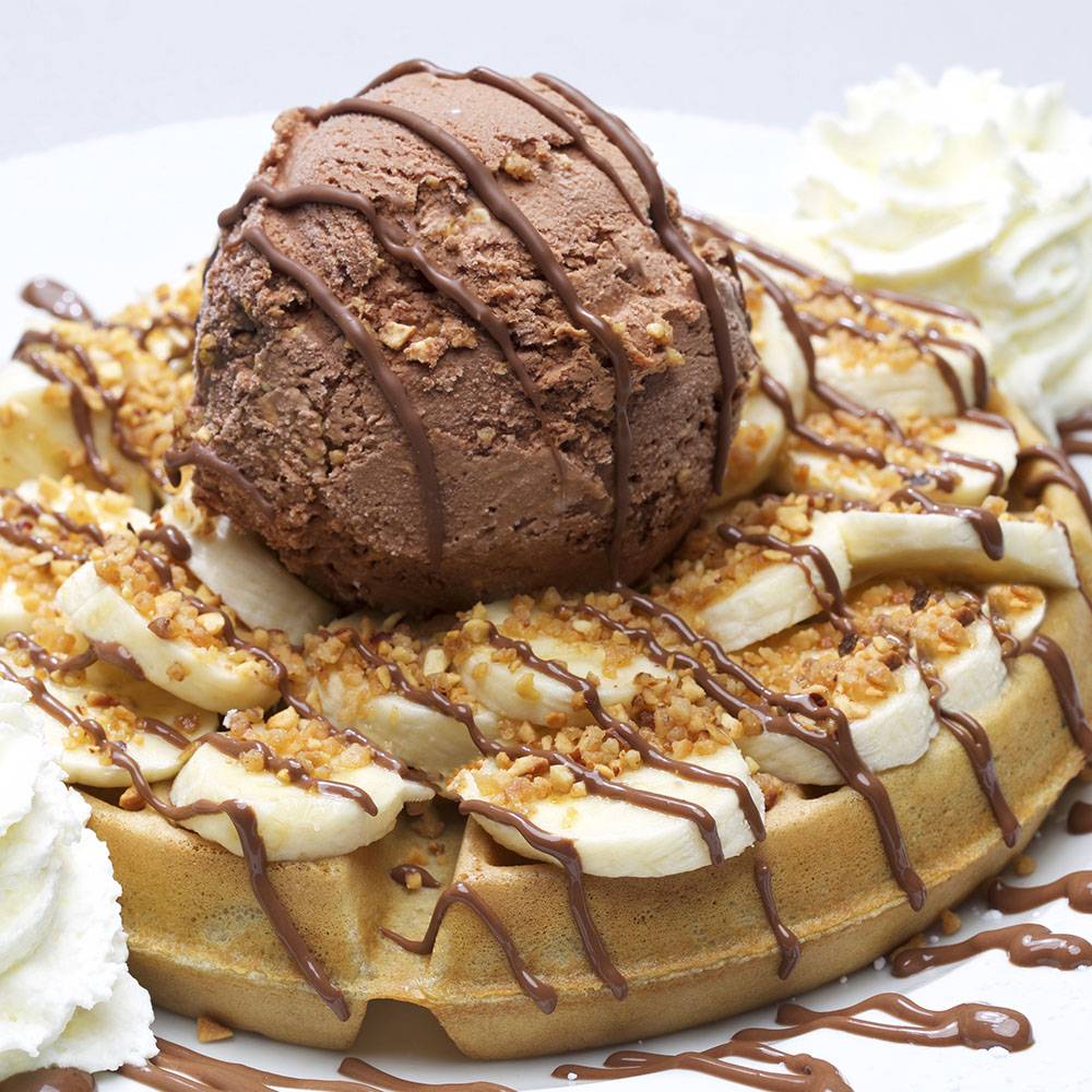 Demetres Kingsway | cafe | 2962 Bloor St W, Etobicoke, ON M8X 1B7, Canada | 4162342233 OR +1 416-234-2233