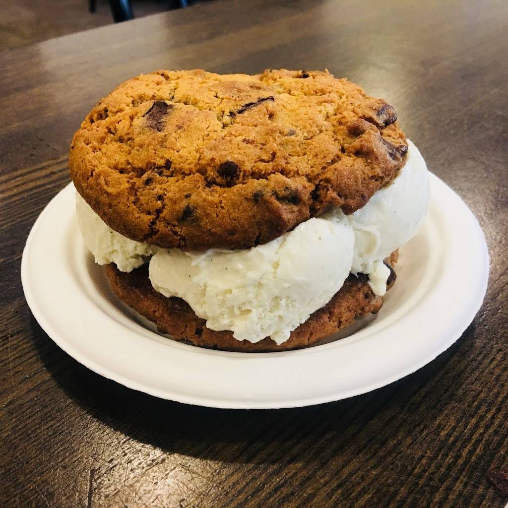 The Pizza Press | restaurant | 7100 Santa Monica Blvd #151, West Hollywood, CA 90046, USA | 3234985287 OR +1 323-498-5287