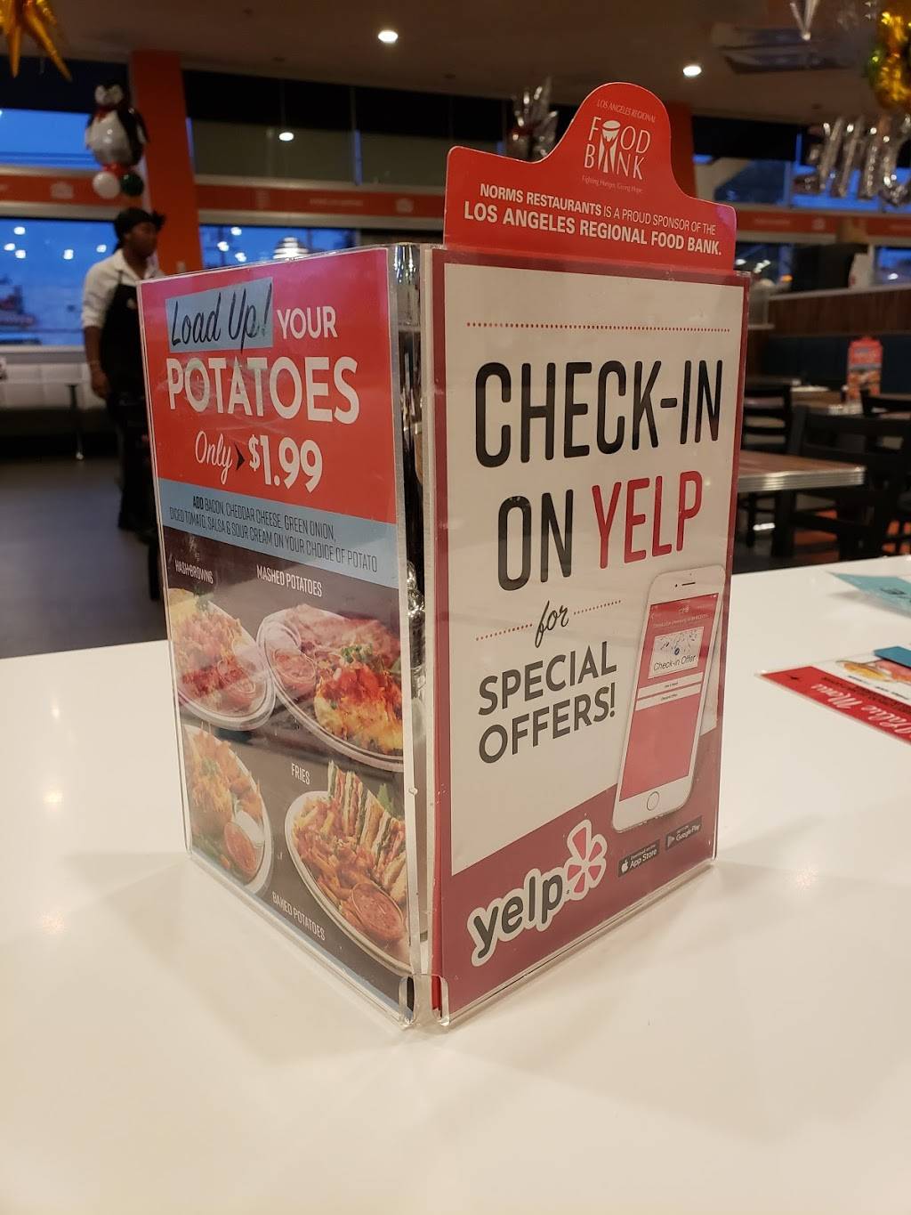 NORMS Restaurant | restaurant | 2960 W Imperial Hwy, Inglewood, CA 90303, USA | 3233279885 OR +1 323-327-9885