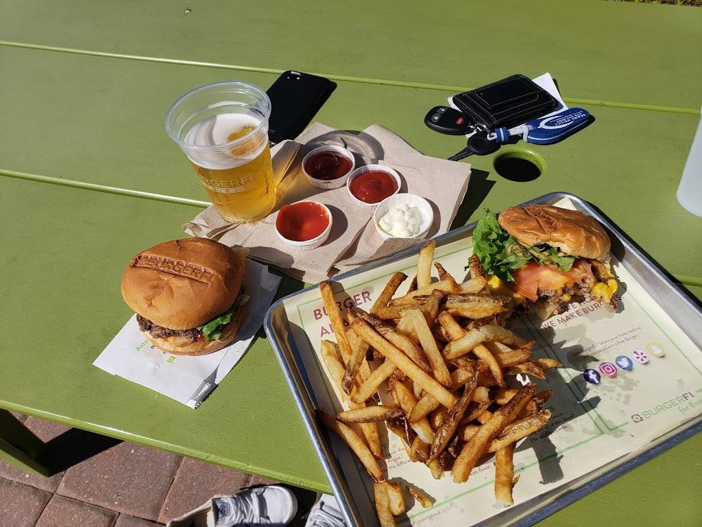 BurgerFi | restaurant | 1514 Immokalee Rd #101, Naples, FL 34110, USA | 2396315647 OR +1 239-631-5647