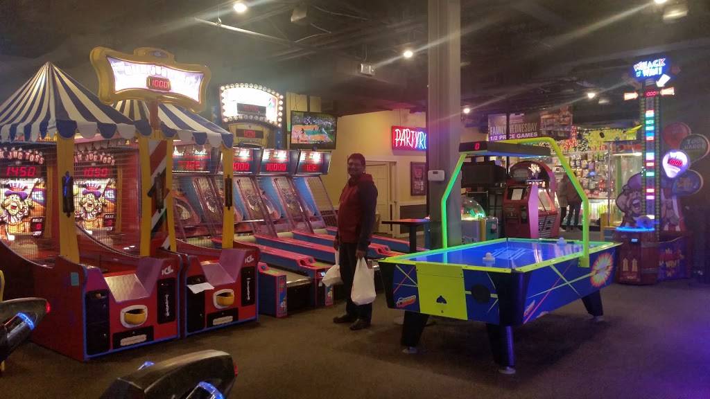 The All American Steakhouse & Sports Theater | restaurant | 3615 E Joppa Rd, Parkville, MD 21234, USA | 4108823377 OR +1 410-882-3377