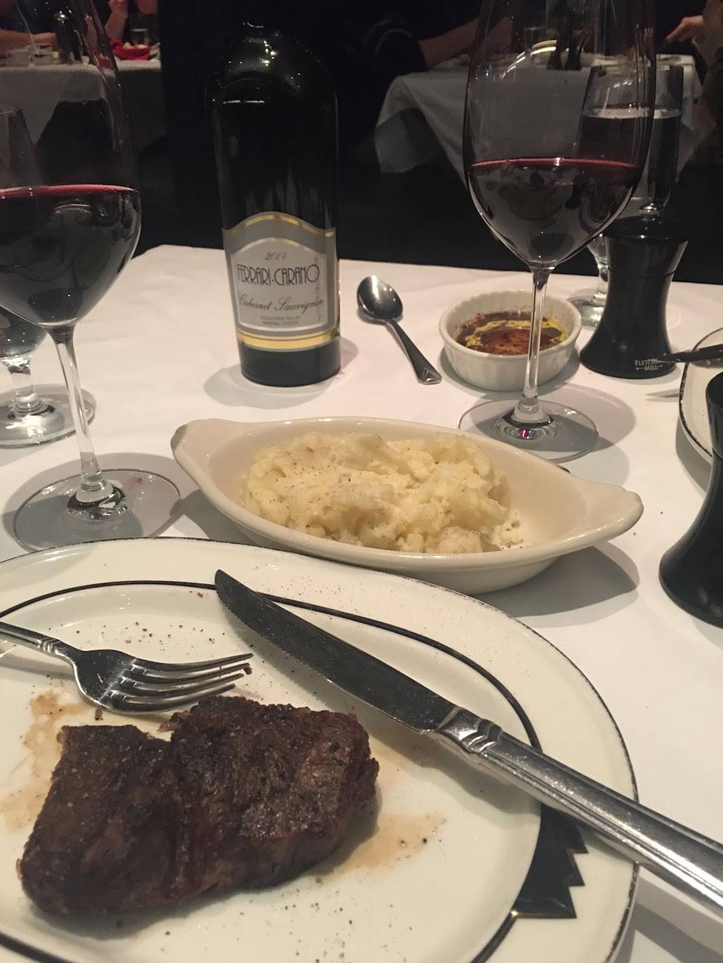 LBV Steak & Pasta | restaurant | Mountaineer Circle, New Cumberland, WV 26047, USA | 3043878250 OR +1 304-387-8250