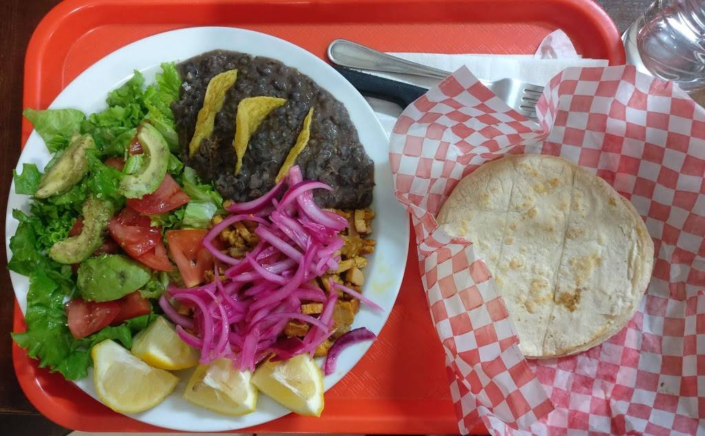 Restaurant Chez LUMA | restaurant | 3135 Rue Wellington, Verdun, QC H4G 1T2, Canada | 4383817411 OR +1 438-381-7411