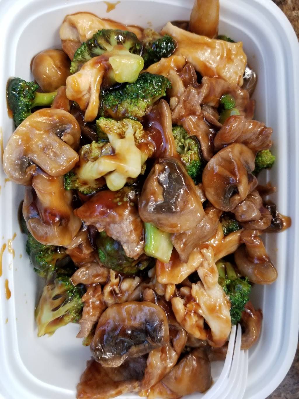 Oriental Express | restaurant | 1015 Kellogg Ave, Janesville, WI 53546, USA | 6085635299 OR +1 608-563-5299