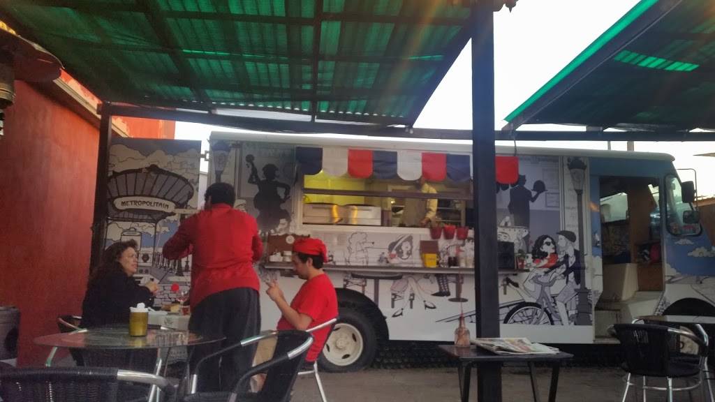 Le Pinche Francés | restaurant | Gastélum 957, Zona Centro, 22800 Ensenada, B.C., Mexico | 016461029625 OR +52 646 102 9625