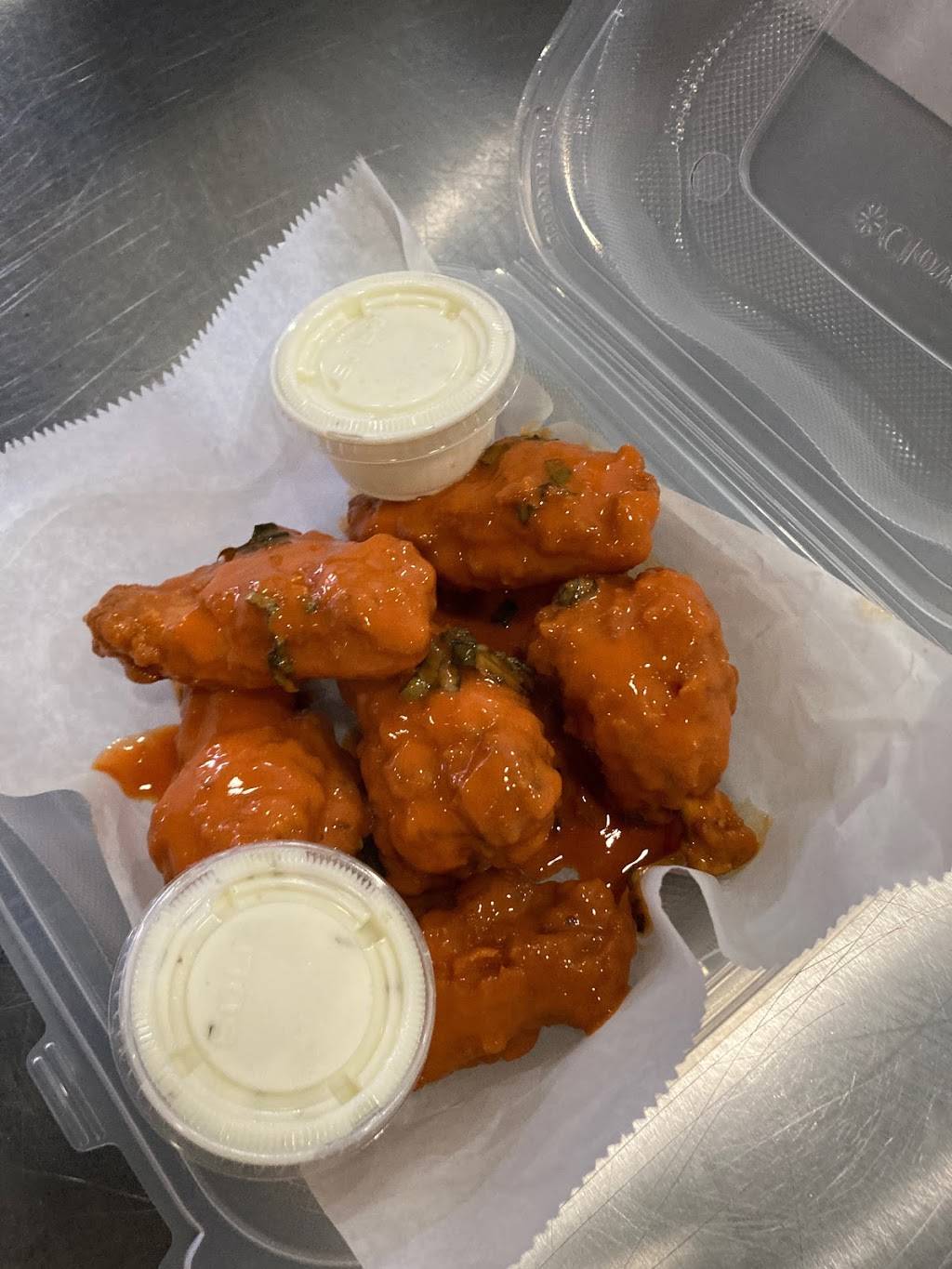 New York Pizza Style | restaurant | 2435 N Clark St, Chicago, IL 60614, USA | 7738571567 OR +1 773-857-1567