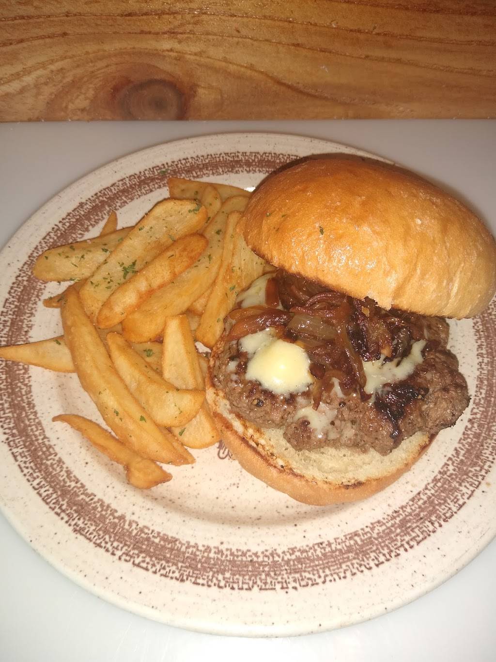 Fultons Irish Pub and Grill | restaurant | 301 N Fulton Beach Rd, Fulton, TX 78358, USA | 3614505115 OR +1 361-450-5115