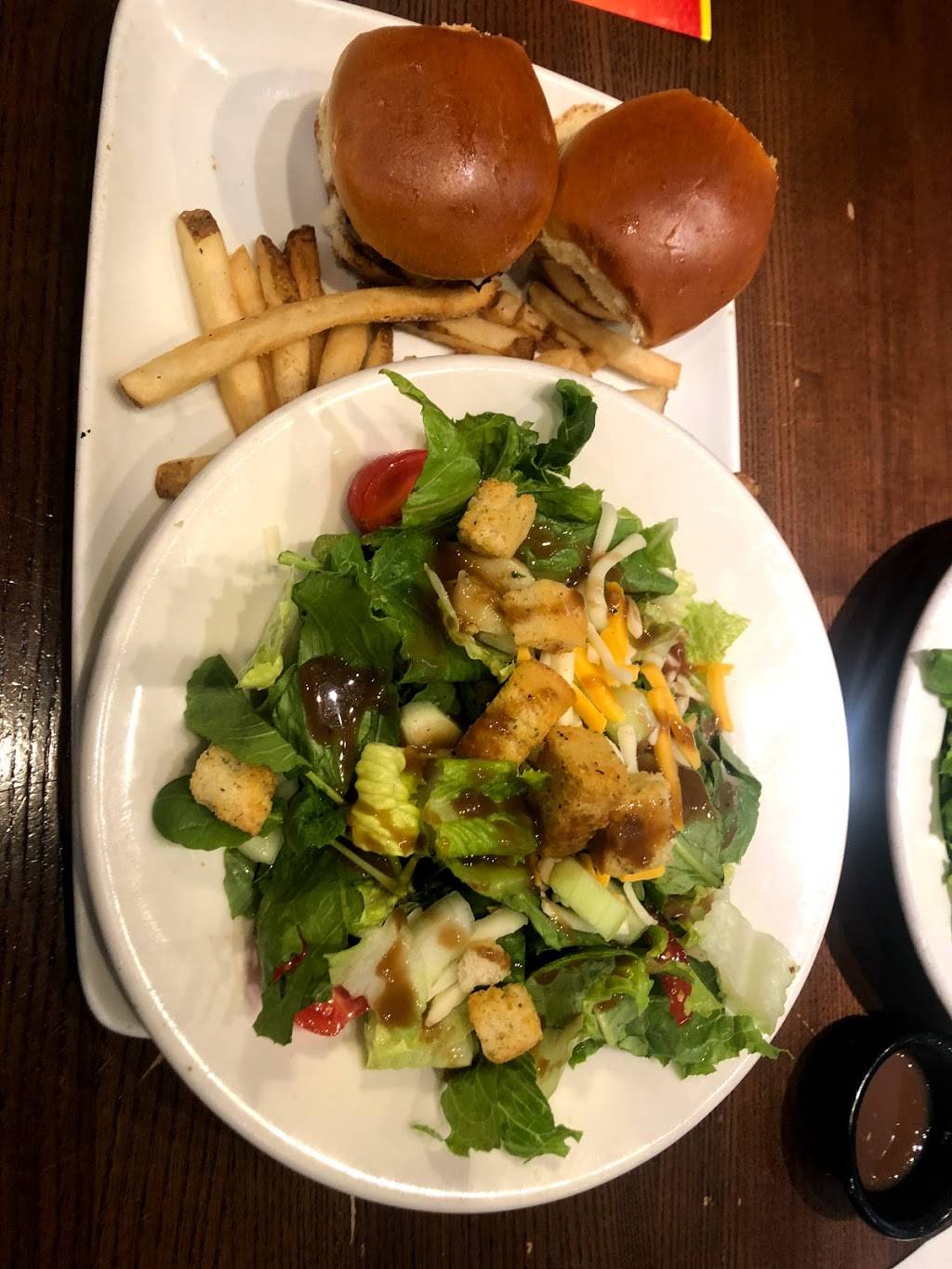 TGI Fridays | restaurant | 80 SW 84th Ave, Plantation, FL 33324, USA | 9544725560 OR +1 954-472-5560