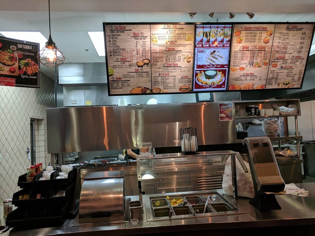 La Bufadora Baja Grill - Mission Grove | restaurant | 497 E Alessandro Blvd b, Riverside, CA 92508, USA | 9517762881 OR +1 951-776-2881