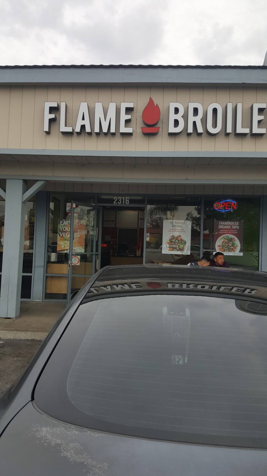 Flame Broiler | restaurant | 2318, 2316 W Chapman Ave, Orange, CA 92868, USA | 7149381156 OR +1 714-938-1156