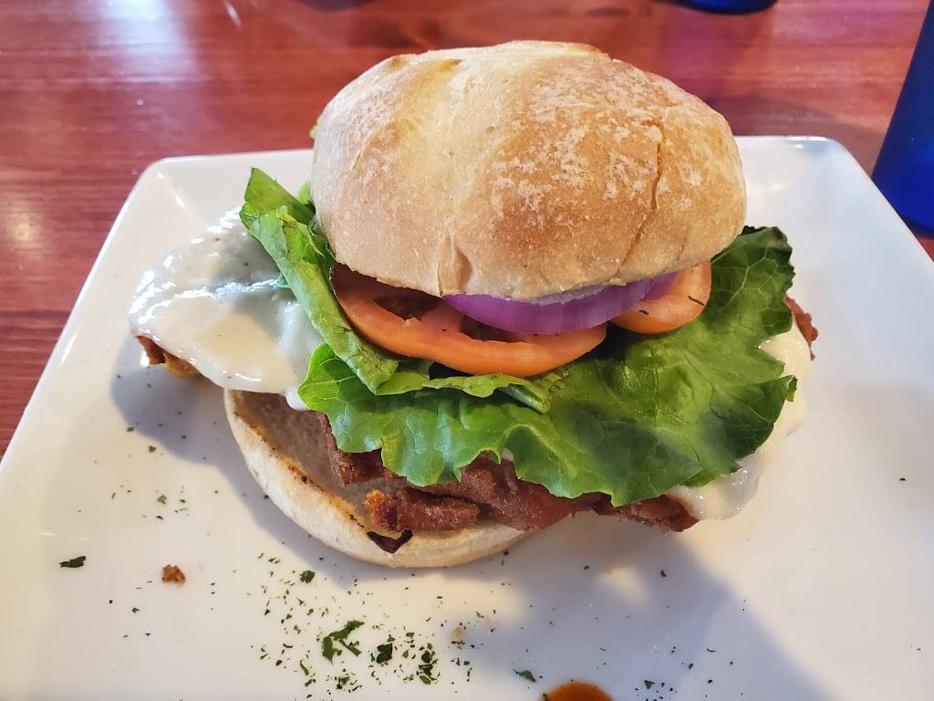 Yamas Bar and Grill | restaurant | 268 Main St, Old Town, ME 04468, USA | 2078275200 OR +1 207-827-5200