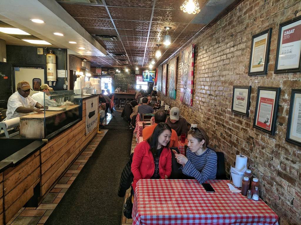 John Brown Smokehouse | restaurant | 10-43 44th Dr, Long Island City, NY 11101, USA | 3476171120 OR +1 347-617-1120