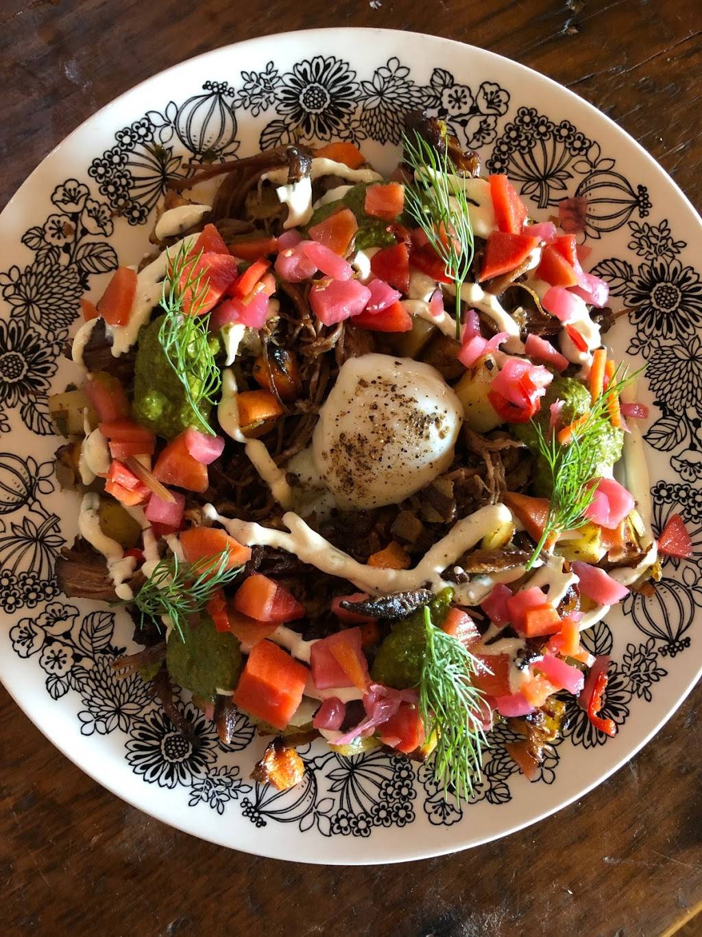 South Pond Farms | restaurant | 1020 Gray Rd, Pontypool, ON L0A 1K0, Canada | 7052771649 OR +1 705-277-1649