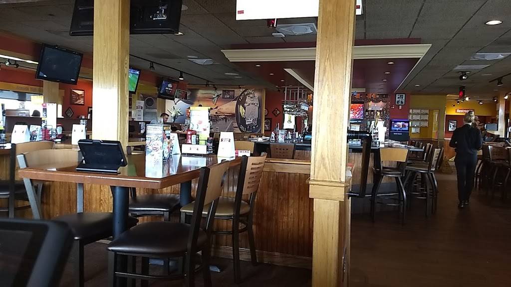 Applebees Grill + Bar | restaurant | 27851 23 Mile Rd, New Baltimore, MI 48051, USA | 5869497010 OR +1 586-949-7010