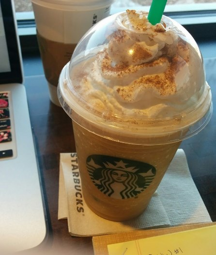 Starbucks | cafe | 541 E Hwy 105, Monument, CO 80132, USA | 7194888872 OR +1 719-488-8872