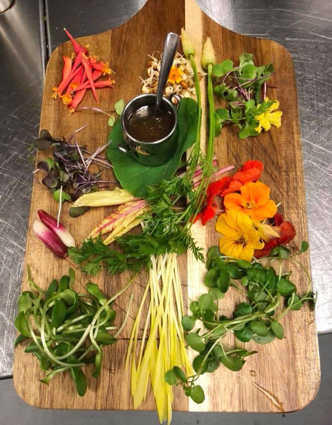 Table & Tap | restaurant | 42860 Crescent Loop, Punta Gorda, FL 33982, USA | 9412356906 OR +1 941-235-6906