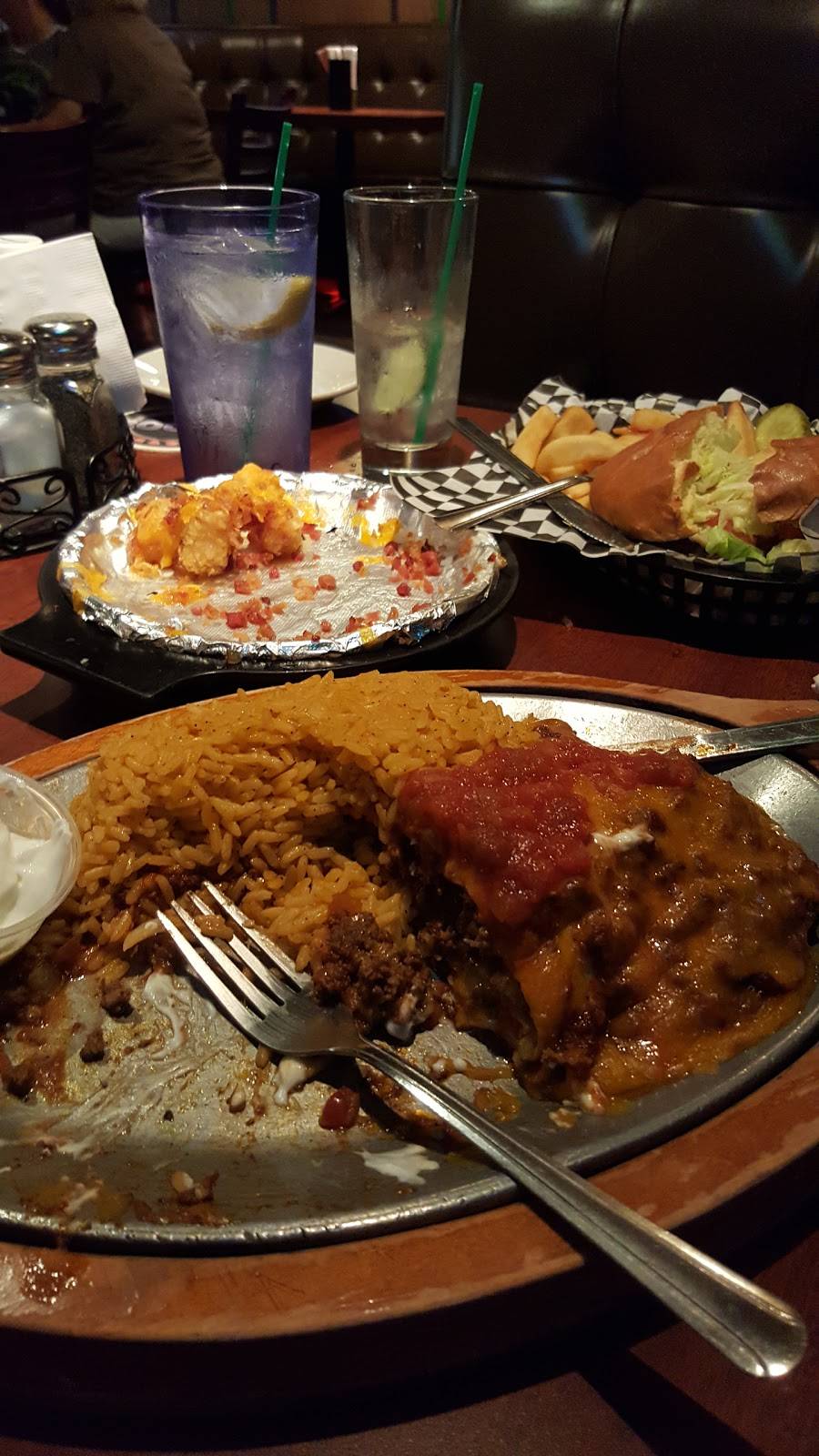 On the Rocks Bar & Grill | restaurant | 28167 John R Rd, Madison Heights, MI 48071, USA | 2485488023 OR +1 248-548-8023