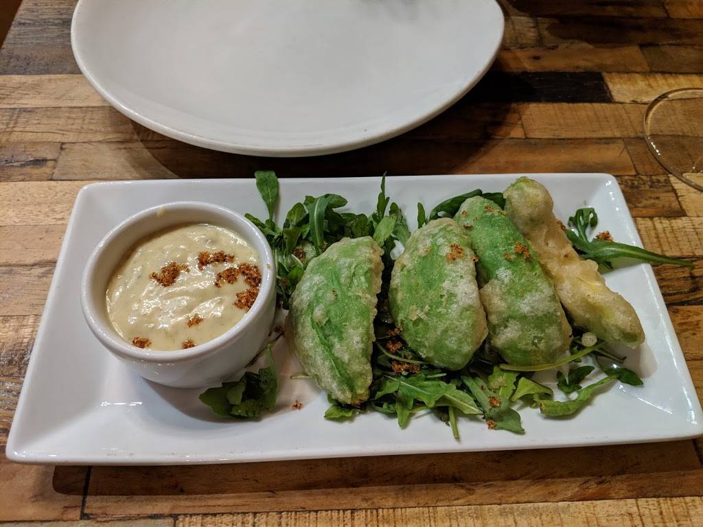 District San Francisco | night club | 216 Townsend St, San Francisco, CA 94107, USA | 4158962120 OR +1 415-896-2120