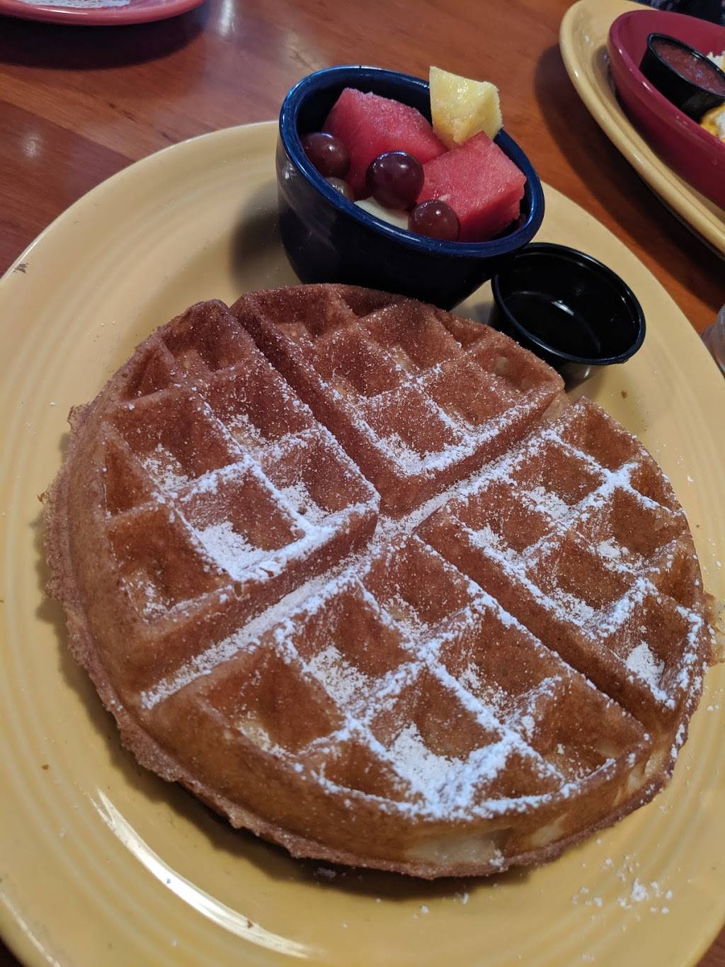 Le Peep - Village | restaurant | 6128 Village Pkwy, Houston, TX 77005, USA | 7135237337 OR +1 713-523-7337