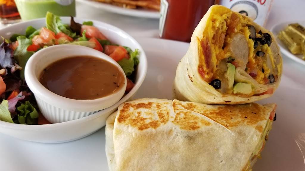 Ronis Diner | restaurant | 9911 Santa Monica Blvd, Beverly Hills, CA 90212, USA | 3107720044 OR +1 310-772-0044