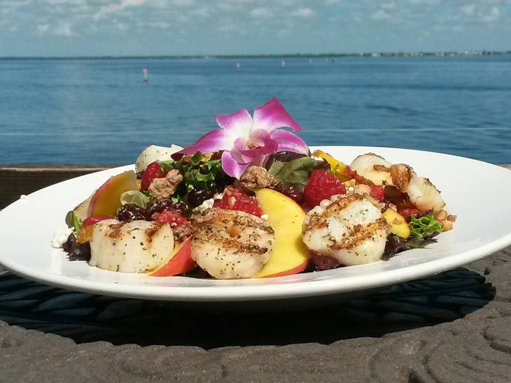 The Captains Table Restaurant | restaurant | 1200 W Retta Esplanade, Punta Gorda, FL 33950, USA | 9416371177 OR +1 941-637-1177
