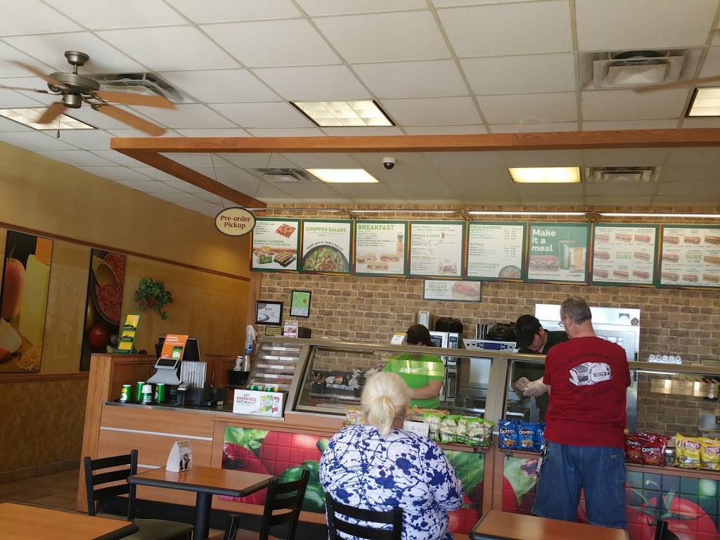 Subway | restaurant | 1 Sagamore Pkwy S, Lafayette, IN 47905, USA | 7654471764 OR +1 765-447-1764