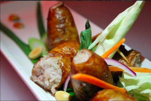 Glow Thai | restaurant | 7107 3rd Ave, Brooklyn, NY 11209, USA | 7187481920 OR +1 718-748-1920