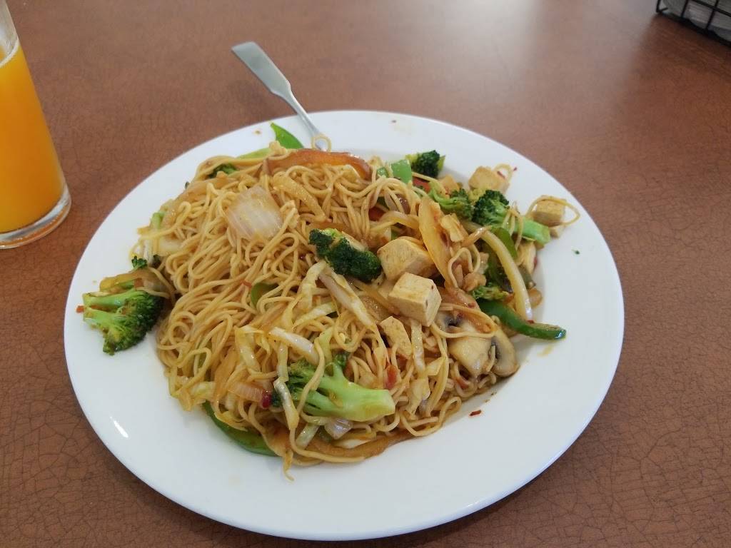 Franklin Dining Commons | restaurant | 260 Stockbridge Rd, Amherst, MA 01003, USA | 4135455373 OR +1 413-545-5373