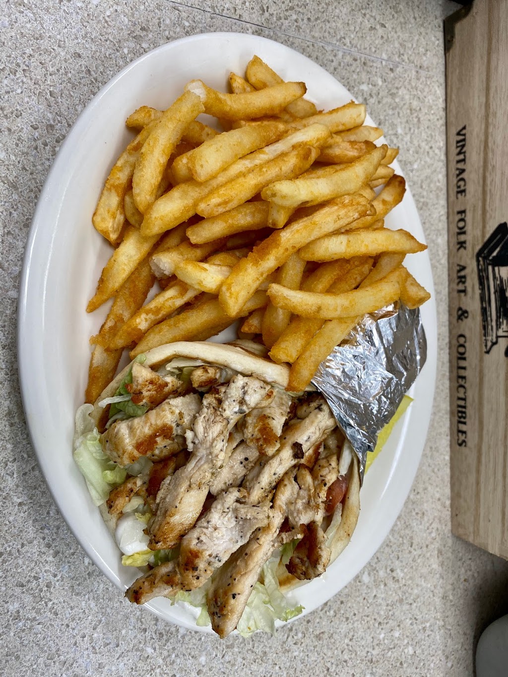 Zoes Family Restaurant- Trenwest | restaurant | 3060 Trenwest Dr, Winston-Salem, NC 27103, USA | 3368425000 OR +1 336-842-5000