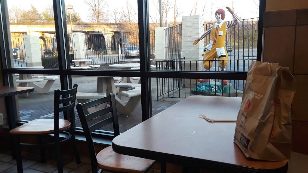 McDonalds | cafe | 430 Penn Ave, Pittsburgh, PA 15221, USA | 4122432211 OR +1 412-243-2211