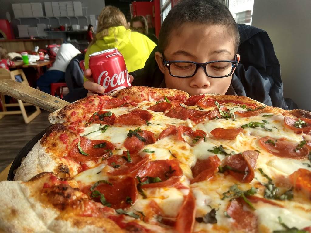 Sauced Wood Fired Pizza | restaurant | 21984 Lorain Rd, Fairview Park, OH 44126, USA | 4407994411 OR +1 440-799-4411