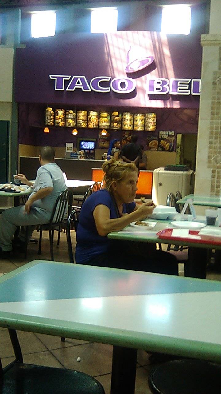 Taco Bell | restaurant | 20505 S Dixie Hwy, Cutler Bay, FL 33189, USA | 3052520230 OR +1 305-252-0230