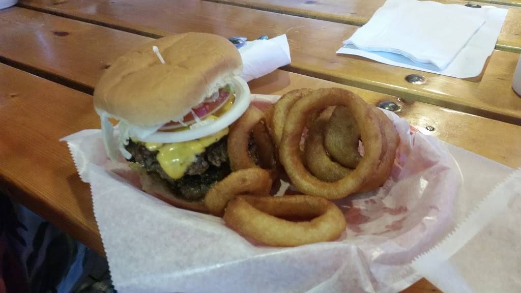 Whistle Stop | restaurant | 200 S Main St, Ansonia, OH 45303, USA | 9373374101 OR +1 937-337-4101