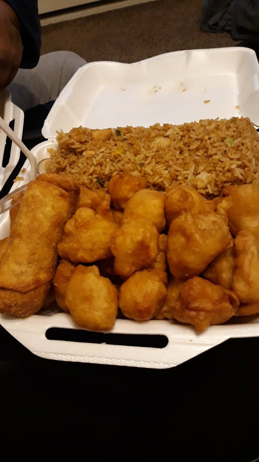 China House | restaurant | 2257 Hill Rd, Grand Blanc, MI 48439, USA | 8106942707 OR +1 810-694-2707