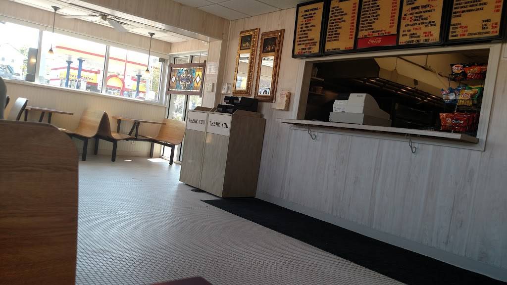 LaGondola Spaghetti House | restaurant | 509 S Main St, Bloomington, IL 61701, USA | 3098284141 OR +1 309-828-4141