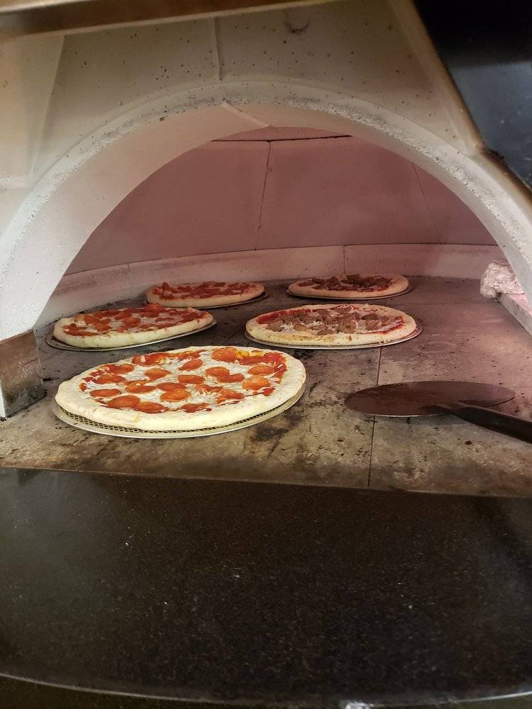 Urban 360 Pizza, Grill and Tap House | restaurant | 2119 Menaul Blvd NE, Albuquerque, NM 87107, USA | 5057172384 OR +1 505-717-2384