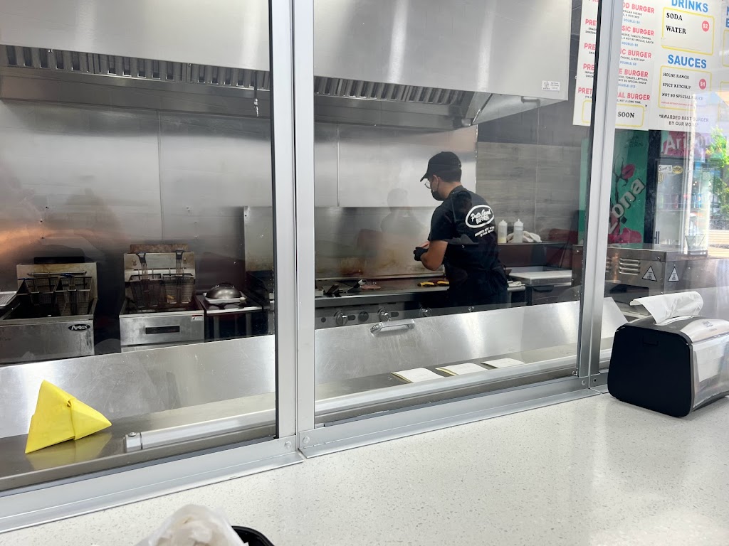 Pretty Good Burger | restaurant | 439 W Main St, Merced, CA 95340, USA | 2096265088 OR +1 209-626-5088