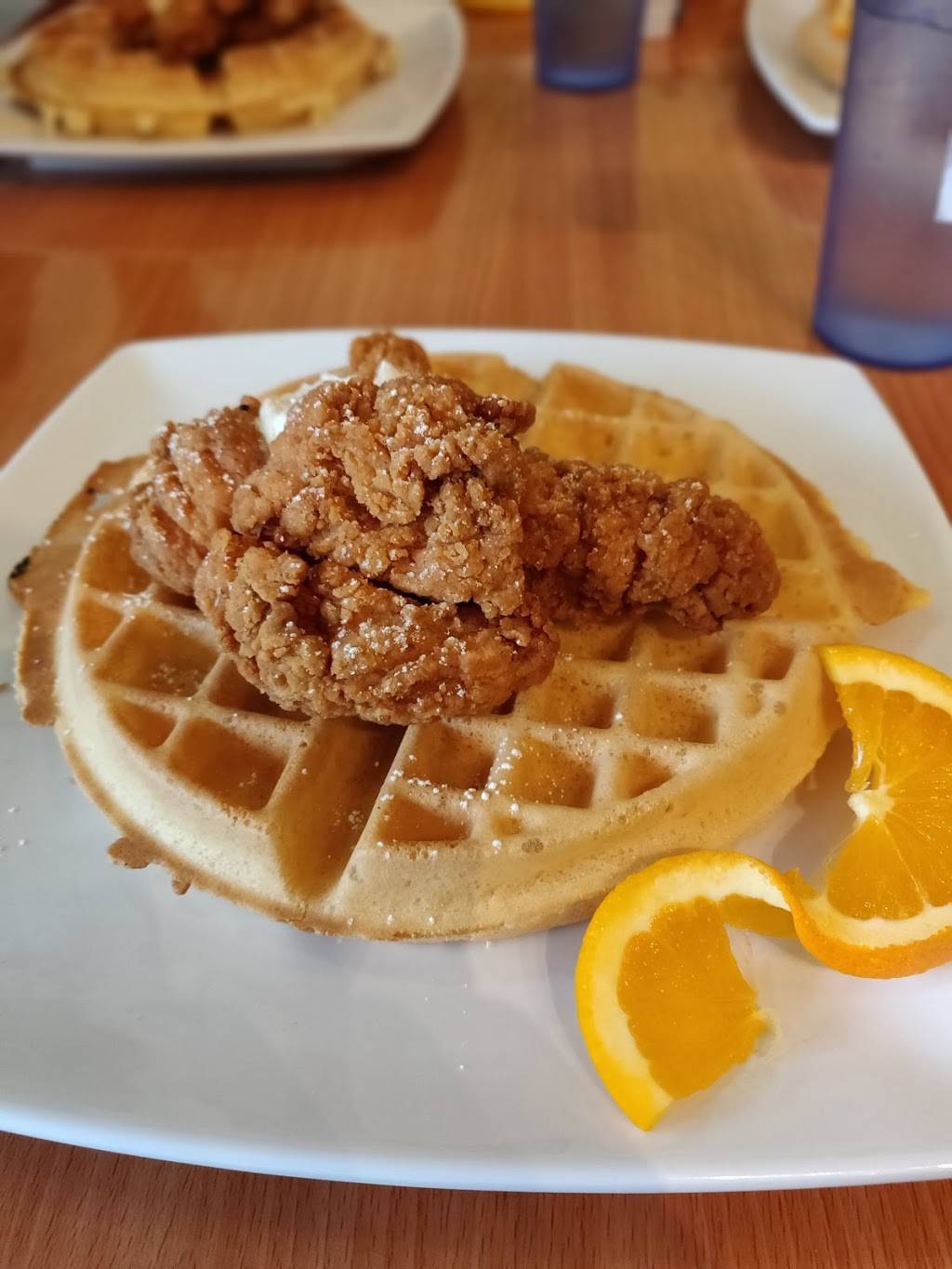 Golden Egg Cafe | restaurant | 1651 S Victoria Ave #120, Oxnard, CA 93035, USA | 8059856383 OR +1 805-985-6383