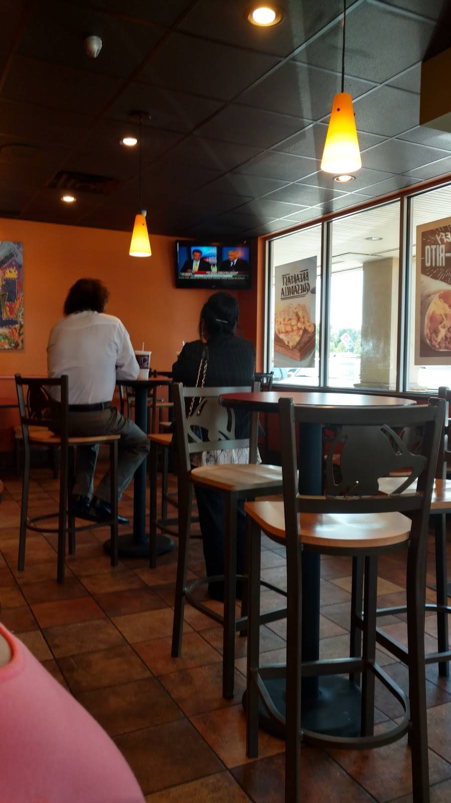 Taco Bell | restaurant | 138 US-641, Camden, TN 38320, USA | 7315842646 OR +1 731-584-2646
