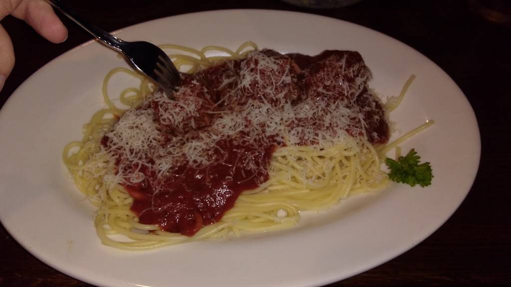 Moustos Pasta And Grill | restaurant | 1700 W Reelfoot Ave, Union City, TN 38261, USA | 7318854480 OR +1 731-885-4480