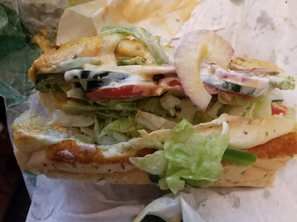 Subway | meal takeaway | 21919 66th Ave W Suite A, Mountlake Terrace, WA 98043, USA | 4256976911 OR +1 425-697-6911