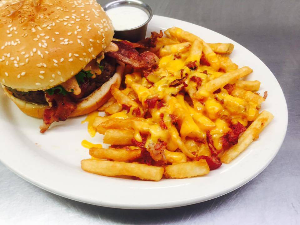 Heroes Sports Oyster Bar & Grill | restaurant | 3009 Ash St, Goldsboro, NC 27534, USA | 9197781180 OR +1 919-778-1180