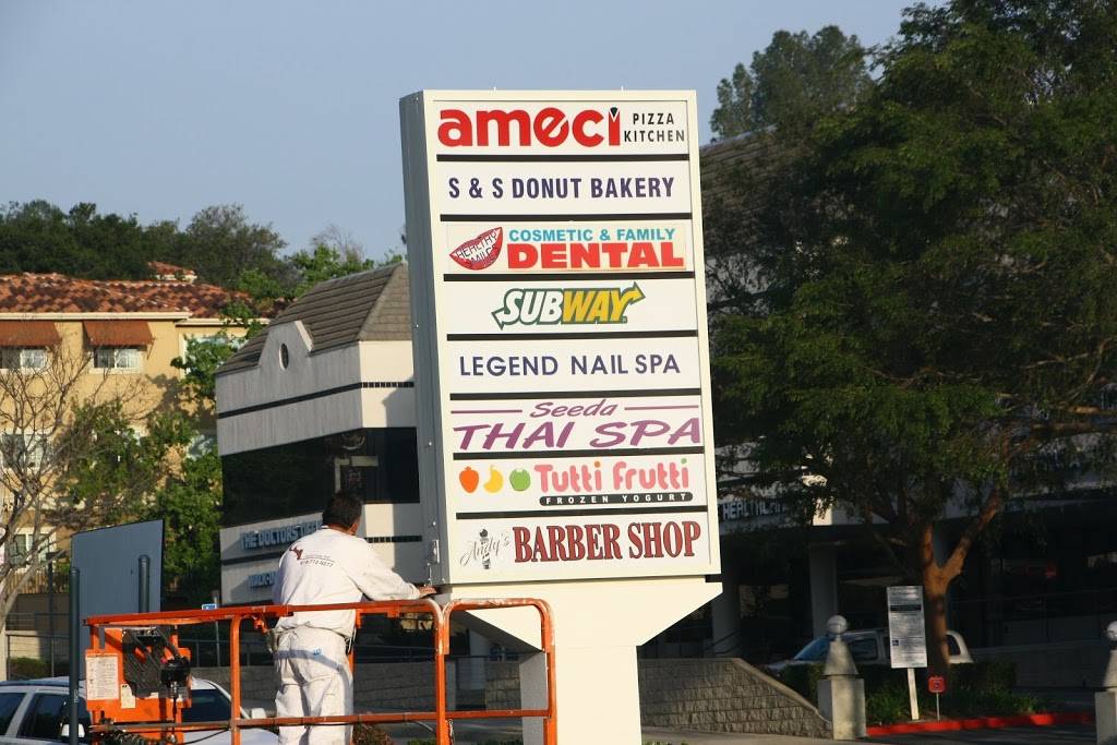 Ameci Pizza & Pasta | meal delivery | 2343, 24268 Lyons Ave, Newhall, CA 91321, USA | 6612553500 OR +1 661-255-3500