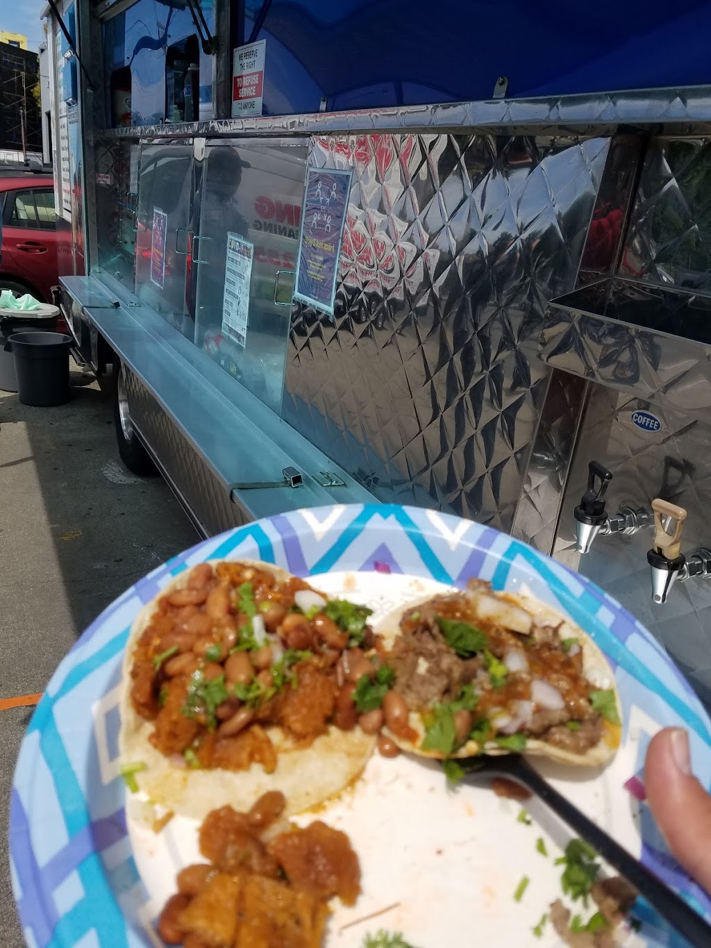 El Gallo Giro | restaurant | 986-998 Treat Ave, San Francisco, CA 94110, USA | 4152401224 OR +1 415-240-1224